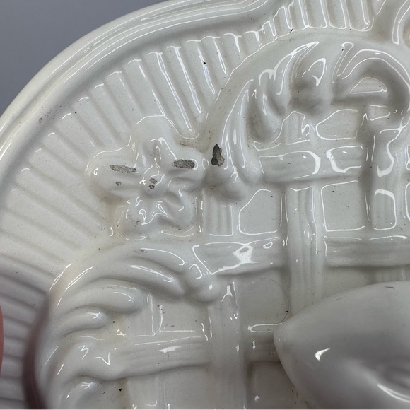 GANZ Embossed Bunny Ceramic Plate 8.5” - Picture 8 of 8